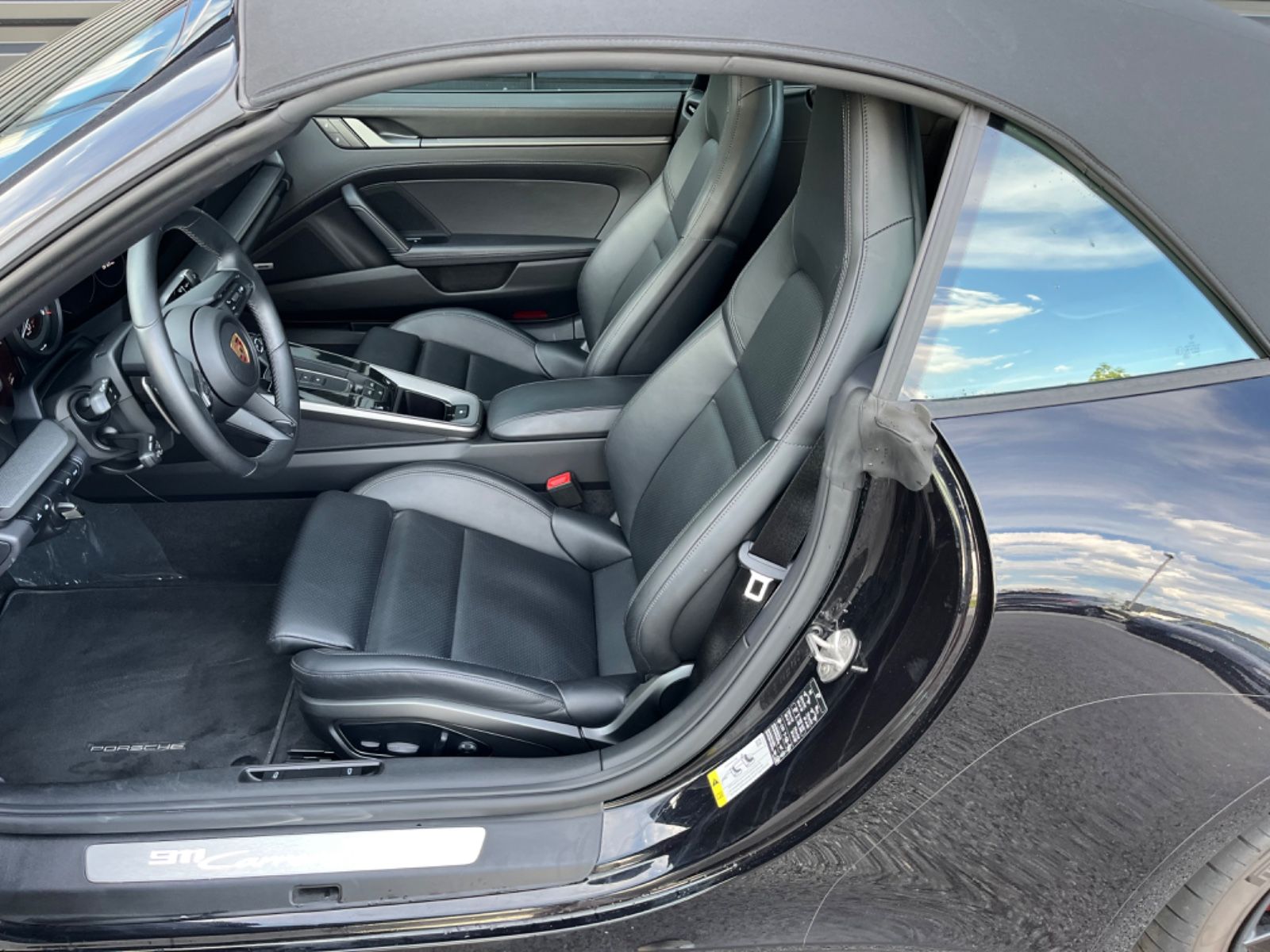 Porsche 911-992  Carrera 4 S CABRIO-ABGAS-CHRONO-NP: 187