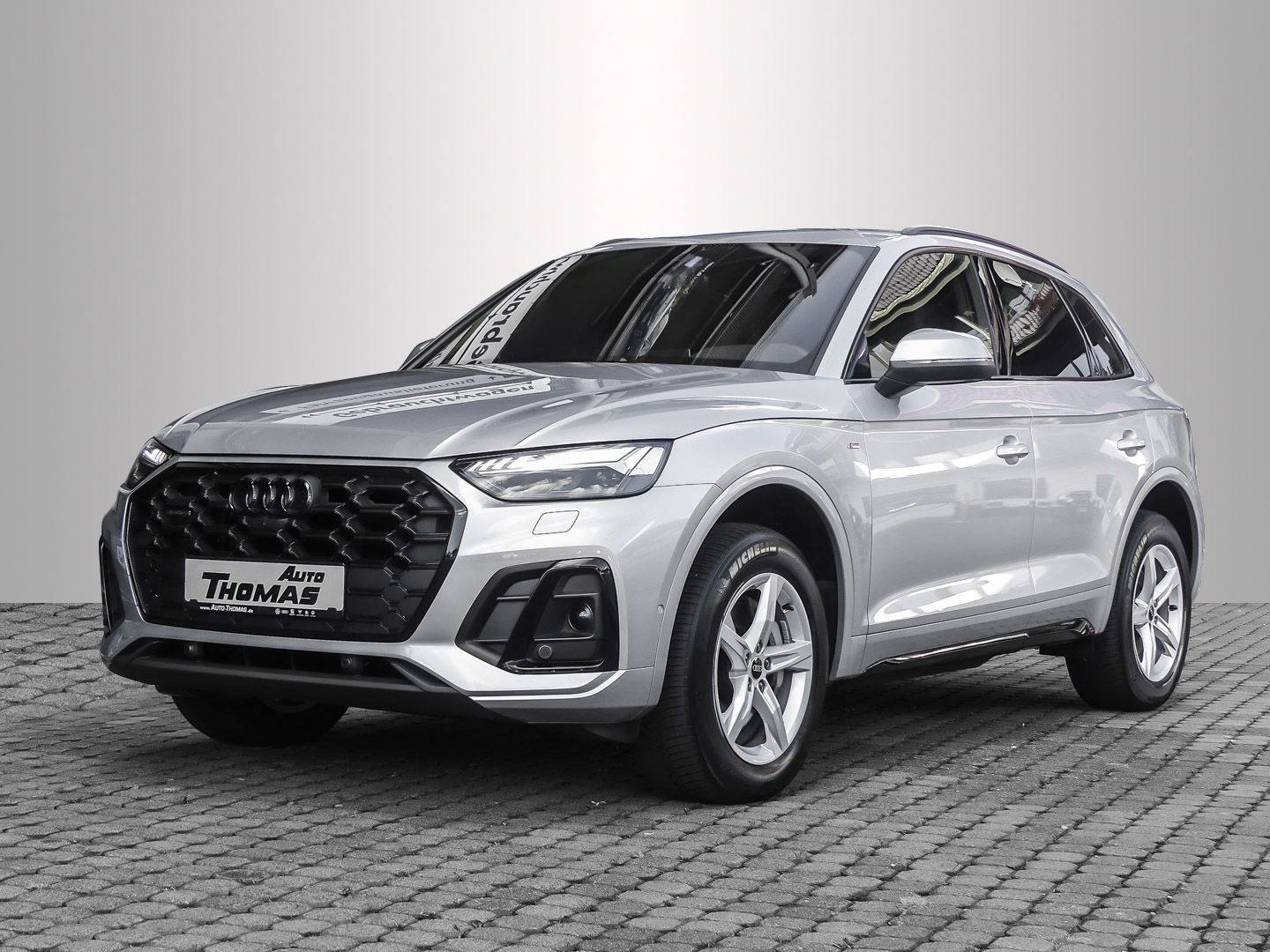 Audi Q5 S line 50 TDI quattro - Samsaru's Car Outlet