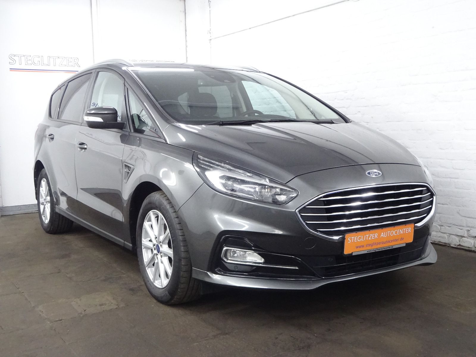 Ford S-Max 2.0 Aut./ACC/LED/Kamera/Winter/PDC/Nav/SHZ