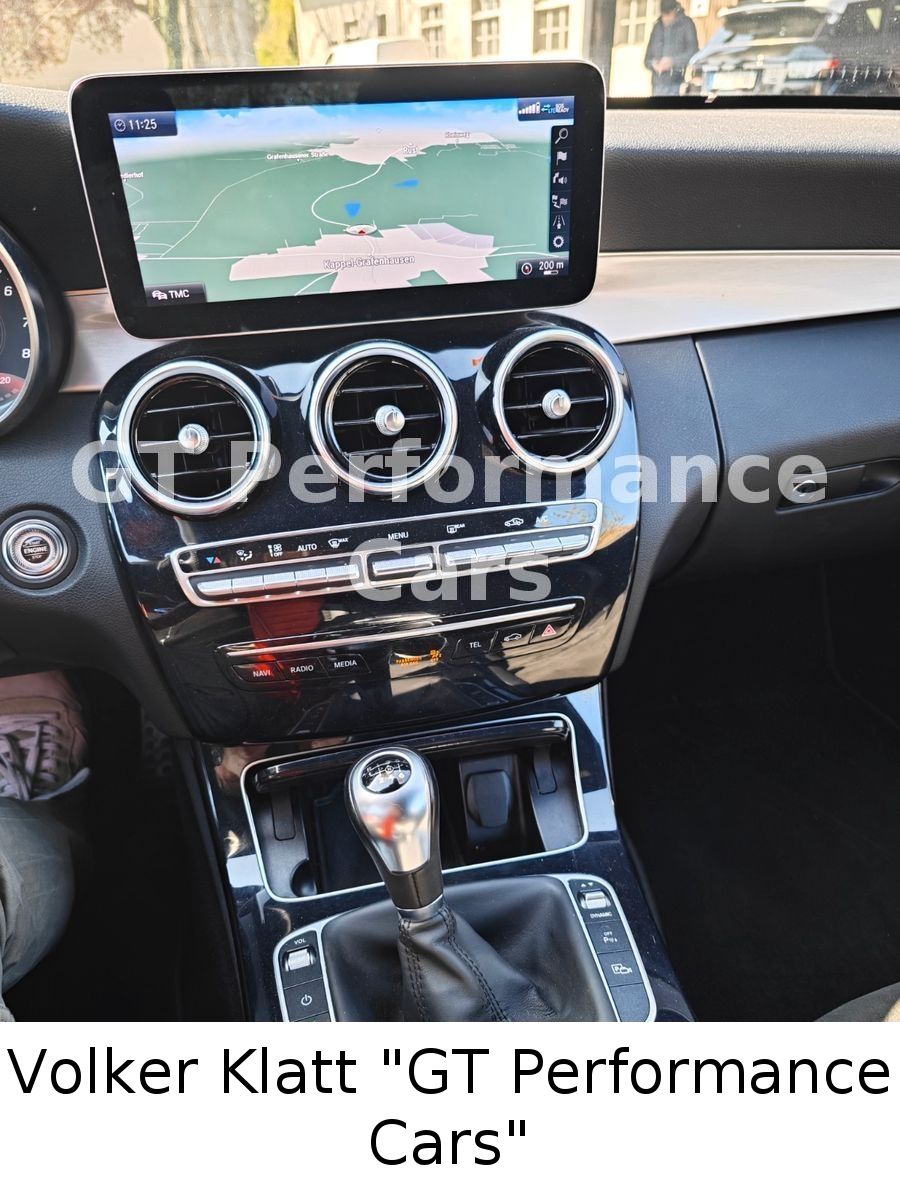 Mercedes-Benz Cabrio C 180 AMG-Line - Samsaru's Car Outlet