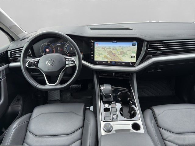 Volkswagen Touareg 3.0 TDI 4MOTION - Samsaru's Car Outlet