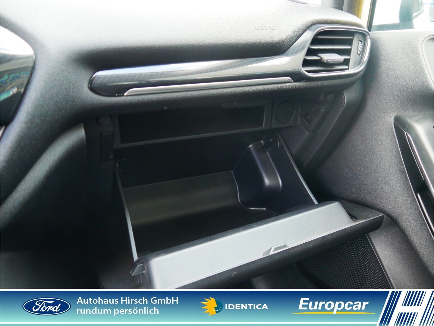 Ford Fiesta Active 1.0 EcoBoost M-Hybrid - Samsaru's Car Outlet
