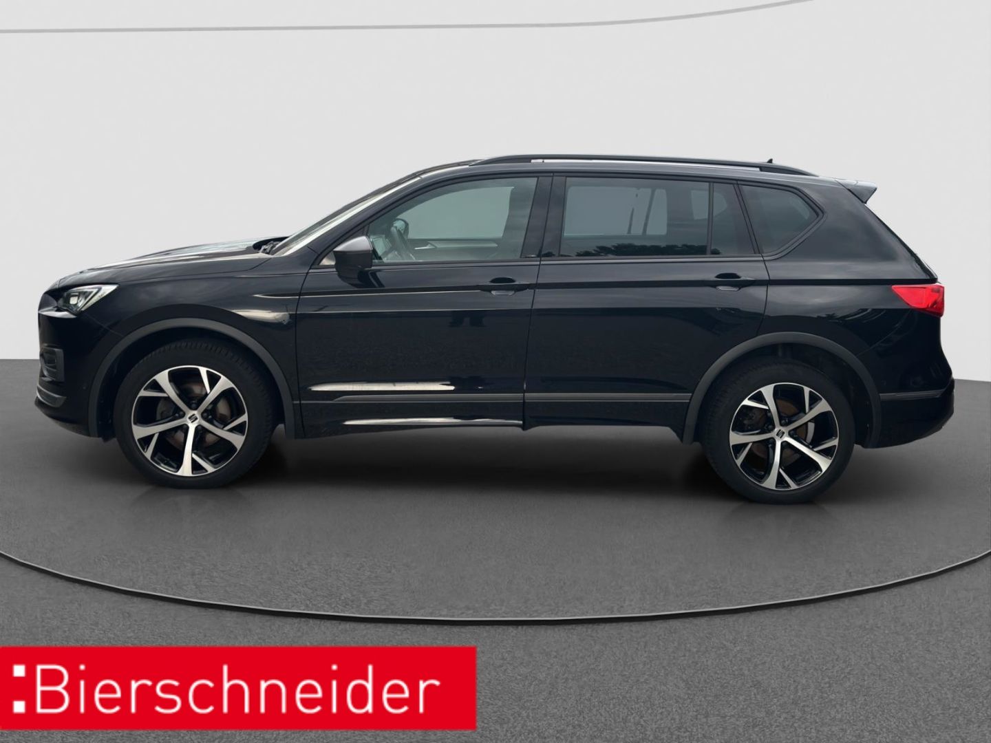 Seat Tarraco 2.0 TDI DSG AB282EUR FR AHK NAVI REAR SH