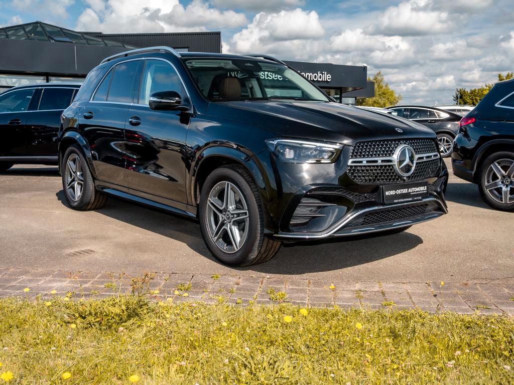 Mercedes-Benz GLE 300 d 4M AMG PREM. PANO AHK 360° HUD 20''