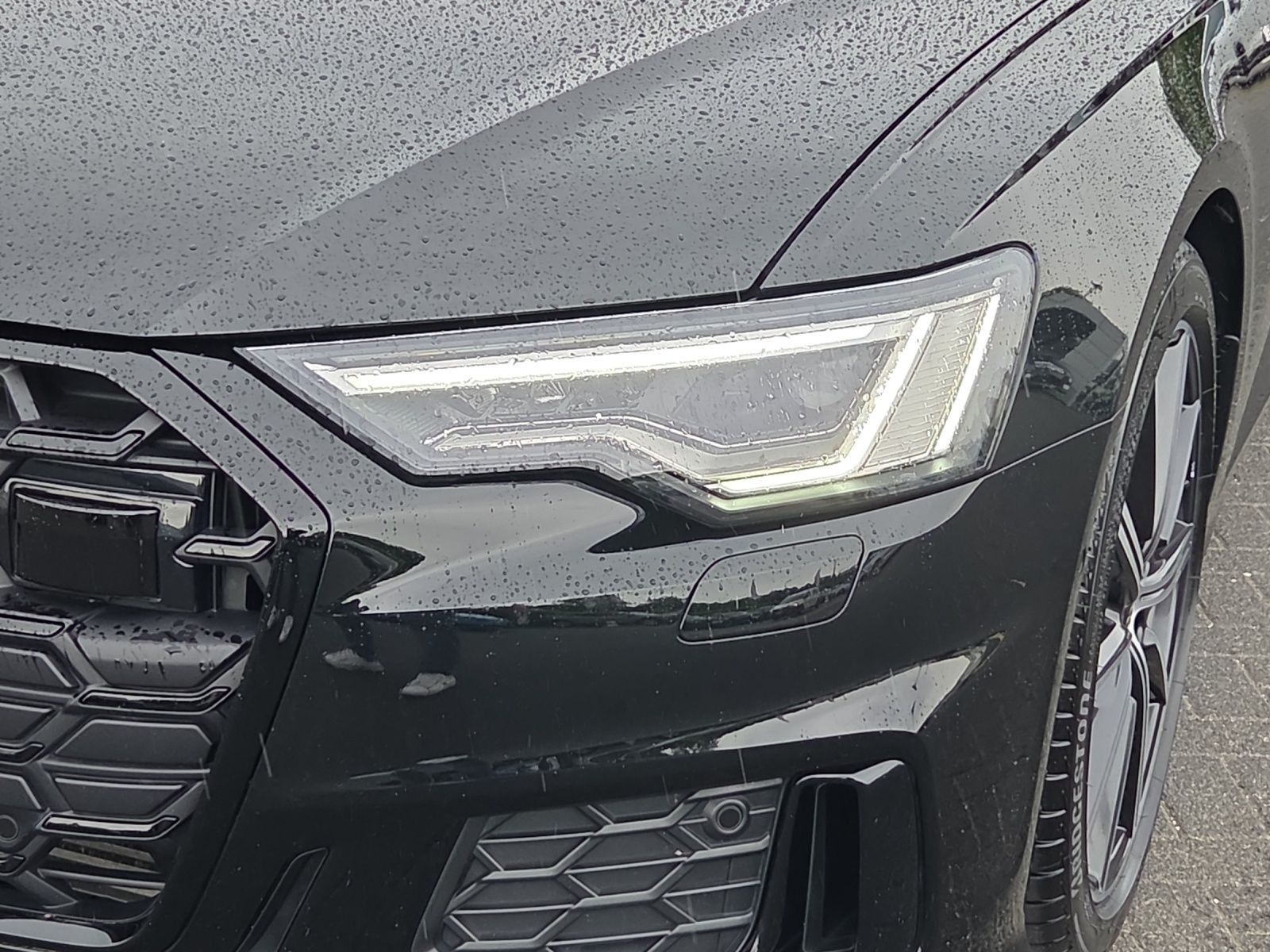 Audi A6 Avant 55 TFSI e Design quattro S line*Navi*Ma