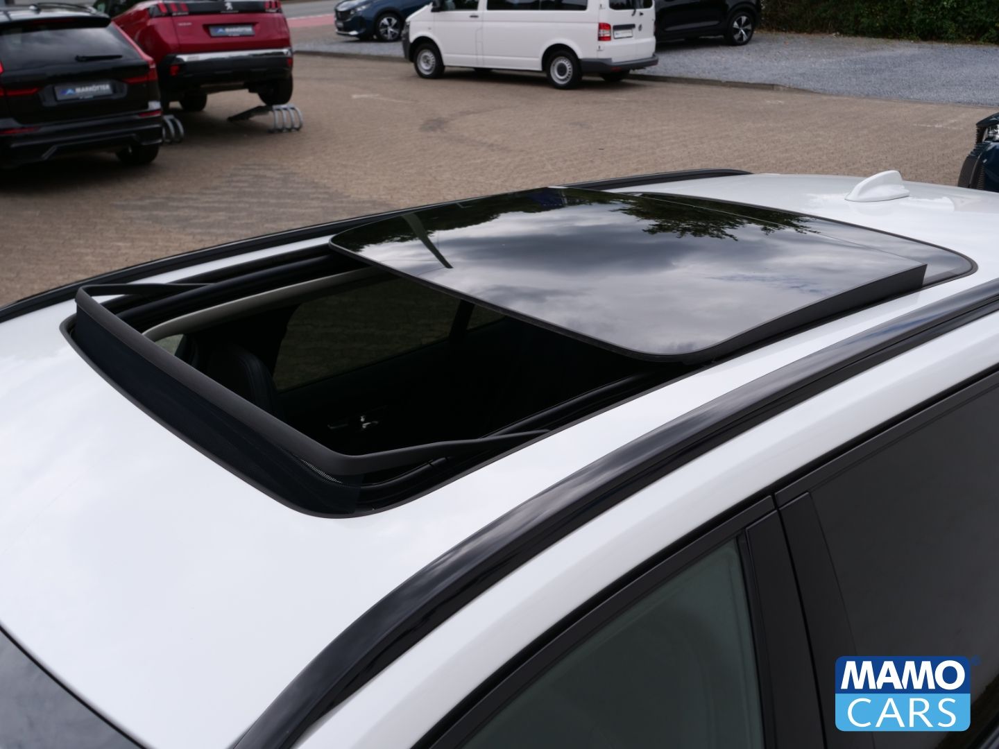 Volvo V60 T6 AWD Recharge Ultra Dark ACC/AHK/360°/PANO