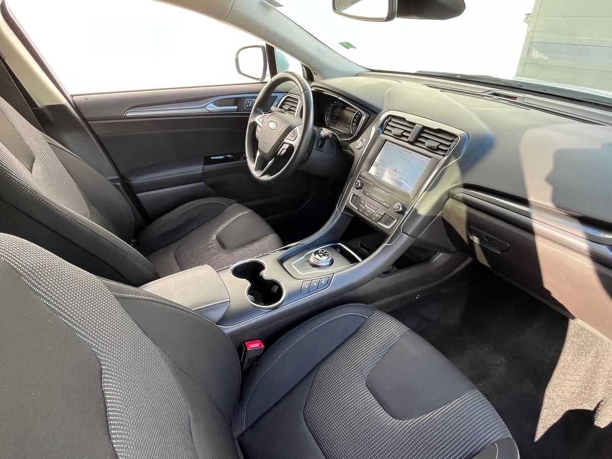 Ford Mondeo 2.0 EcoBlue Titanium - Samsaru's Car Outlet