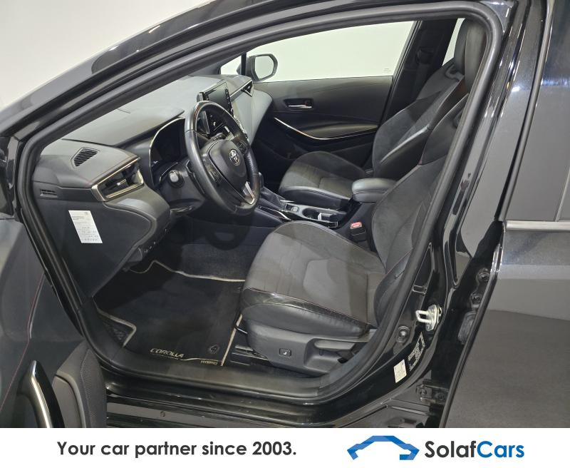 Toyota Corolla 2.0 e-CVT HEV Premium Plus Aut. LED-Xen
