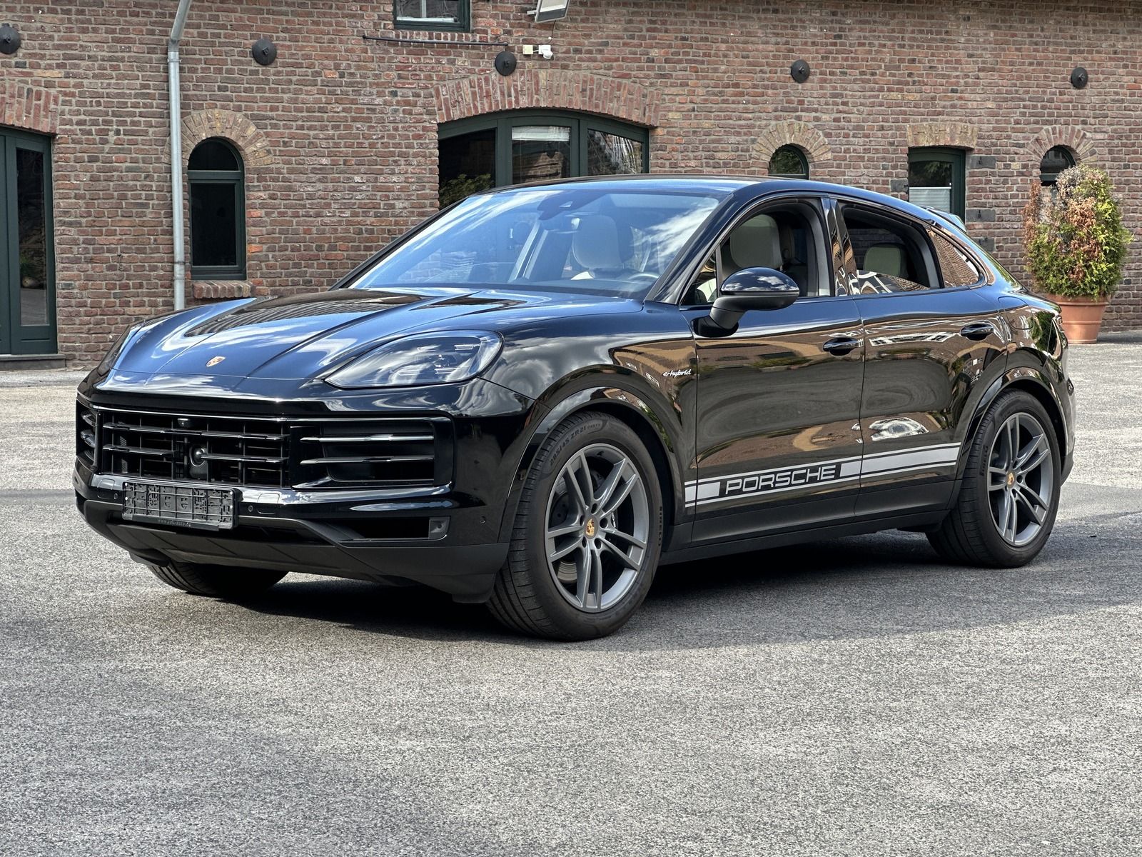 Porsche Cayenne E-Hybrid Coupe INNODRIVE*BELÜFTUNG*BOSE*