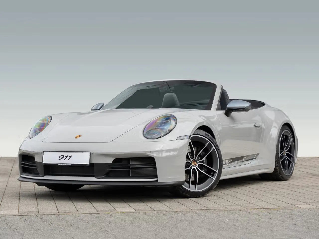 Porsche 911 Carrera T Cabriolet (992 II) - Samsaru's Car Outlet