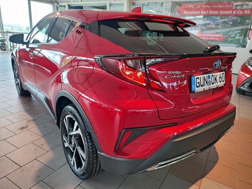 Toyota C-HR 2.0 Hybrid - Samsaru's Car Outlet