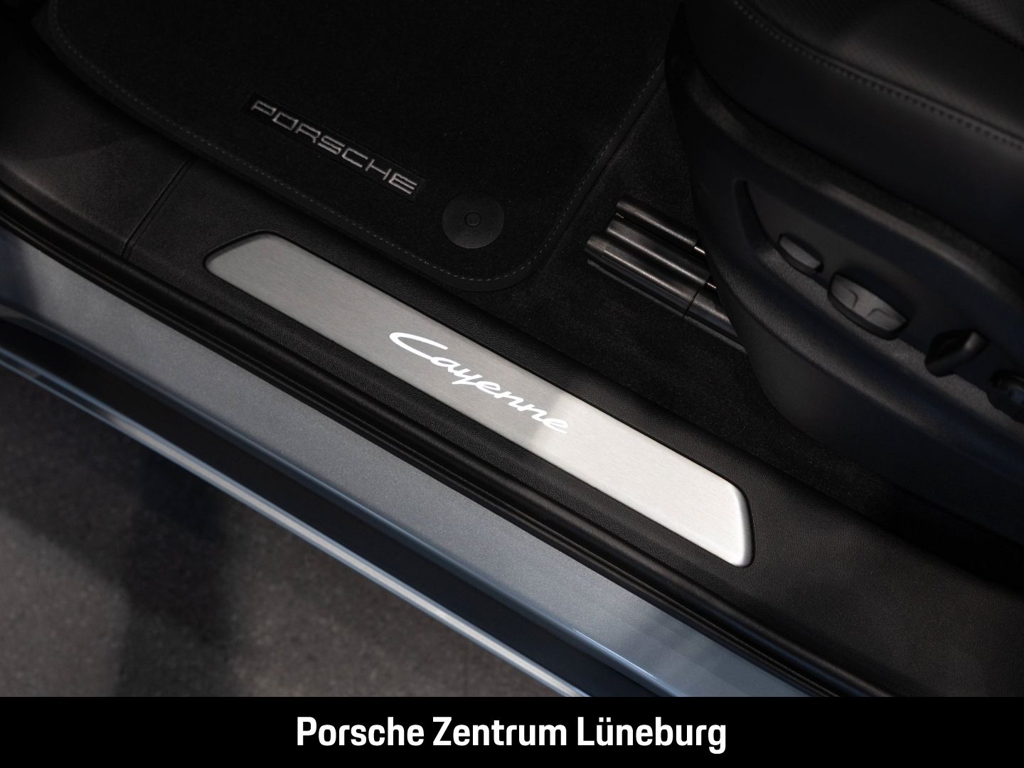 Porsche Cayenne BOSE Luftfederung Panorama Surround-View