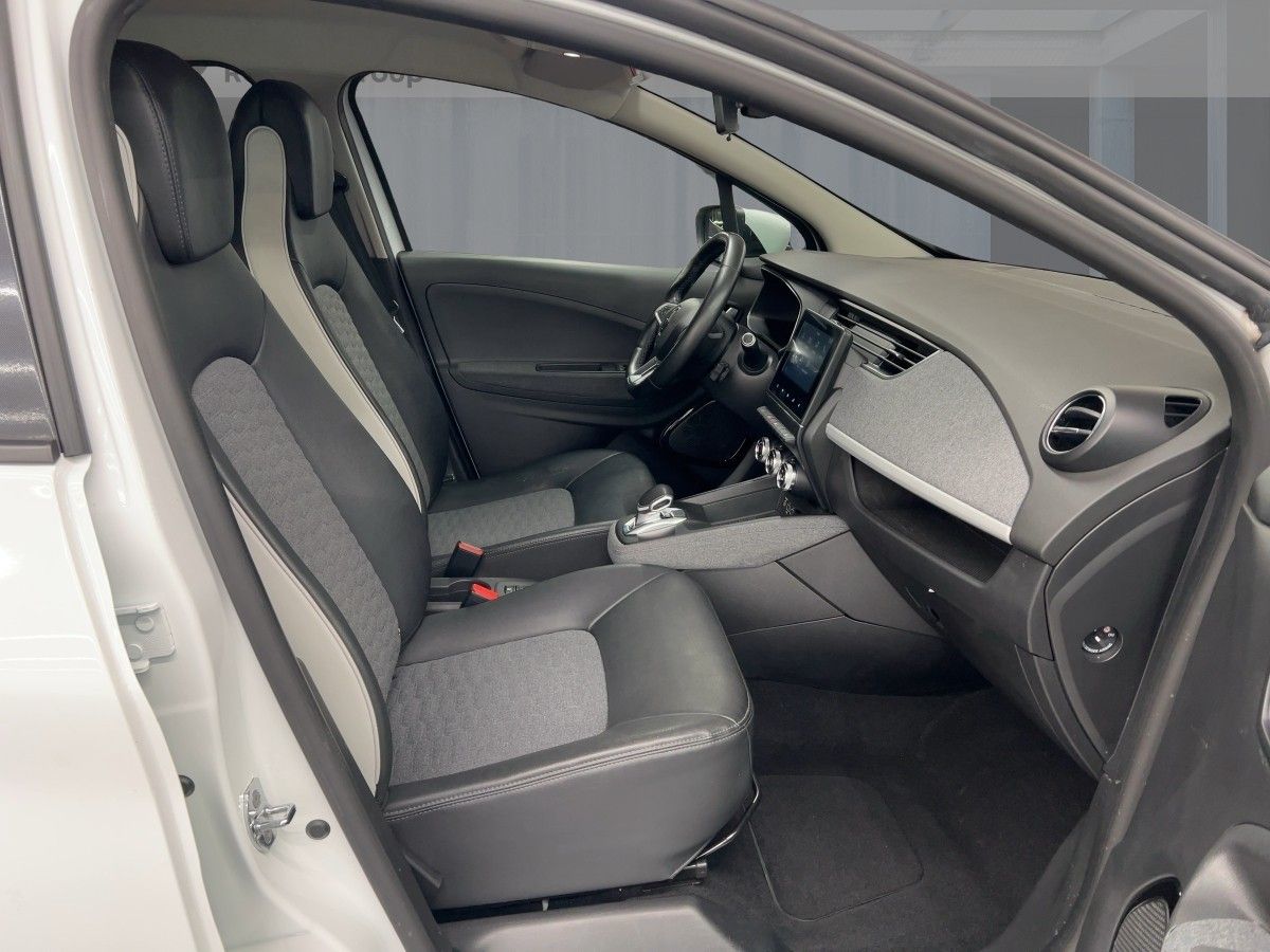 Renault ZOE EXPERIENCE R110 50kWh - Samsaru's Car Outlet