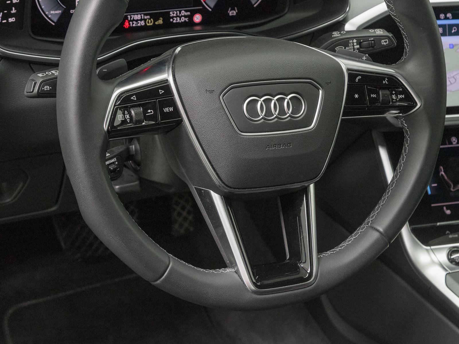 Audi A6 Avant 40 TDI Q S LINE - Samsaru's Car Outlet