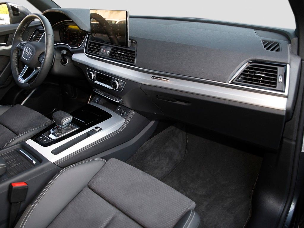 Audi Q5 40 TDI S line Panorama Matrix AHK Kamera ACC