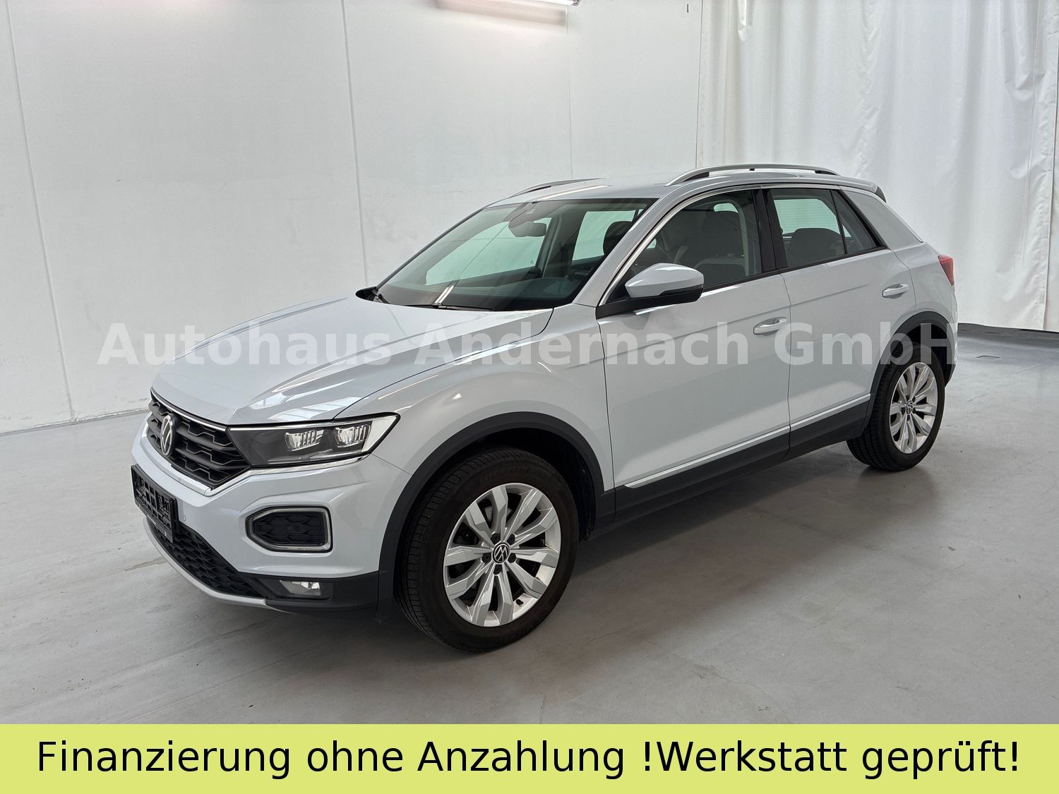 Volkswagen T-Roc Sport - Samsaru's Car Outlet