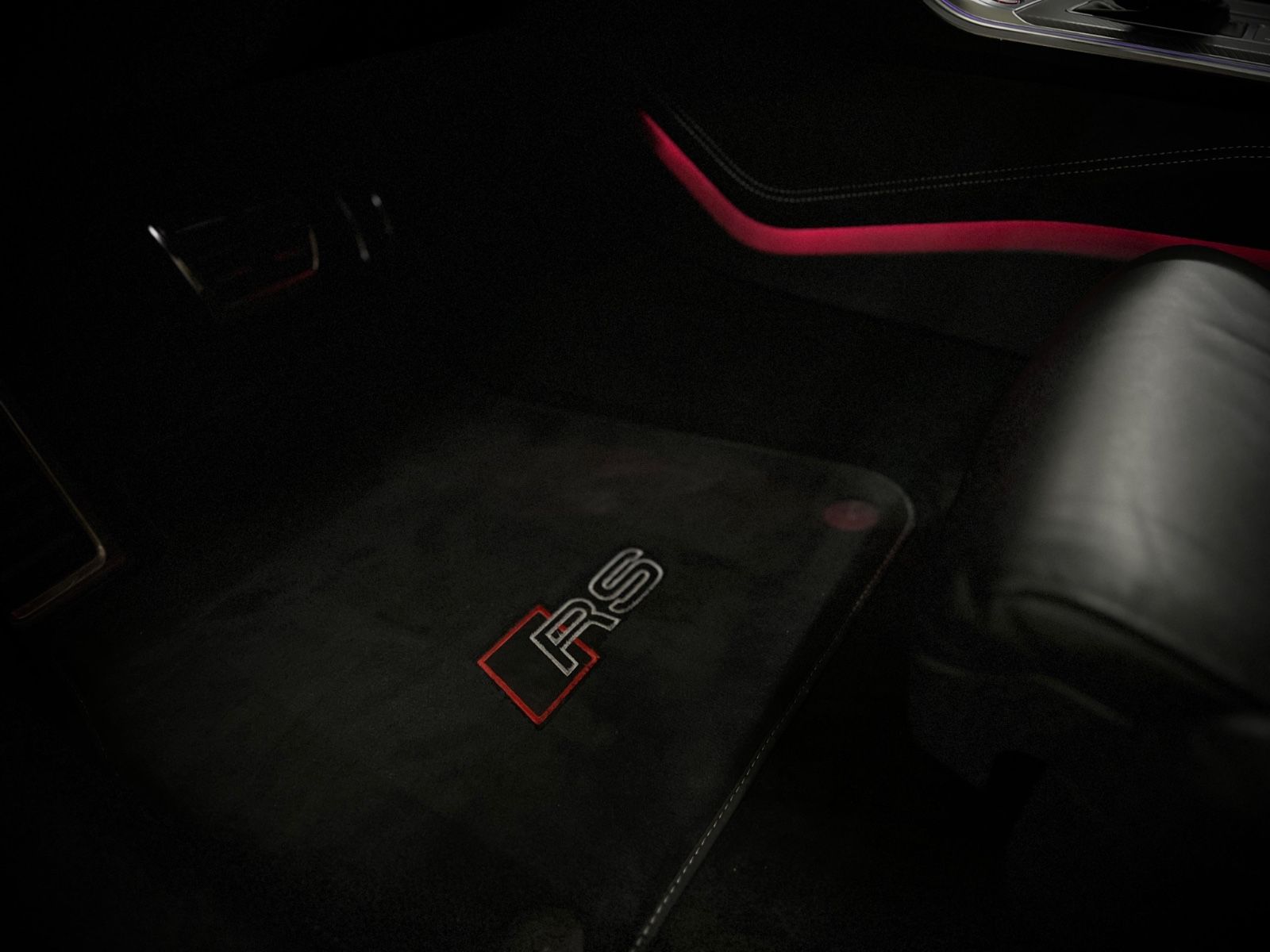 Audi RS6 Avant 4.0 TFSI quattro|AUDI GARANTIE|ALCANTA