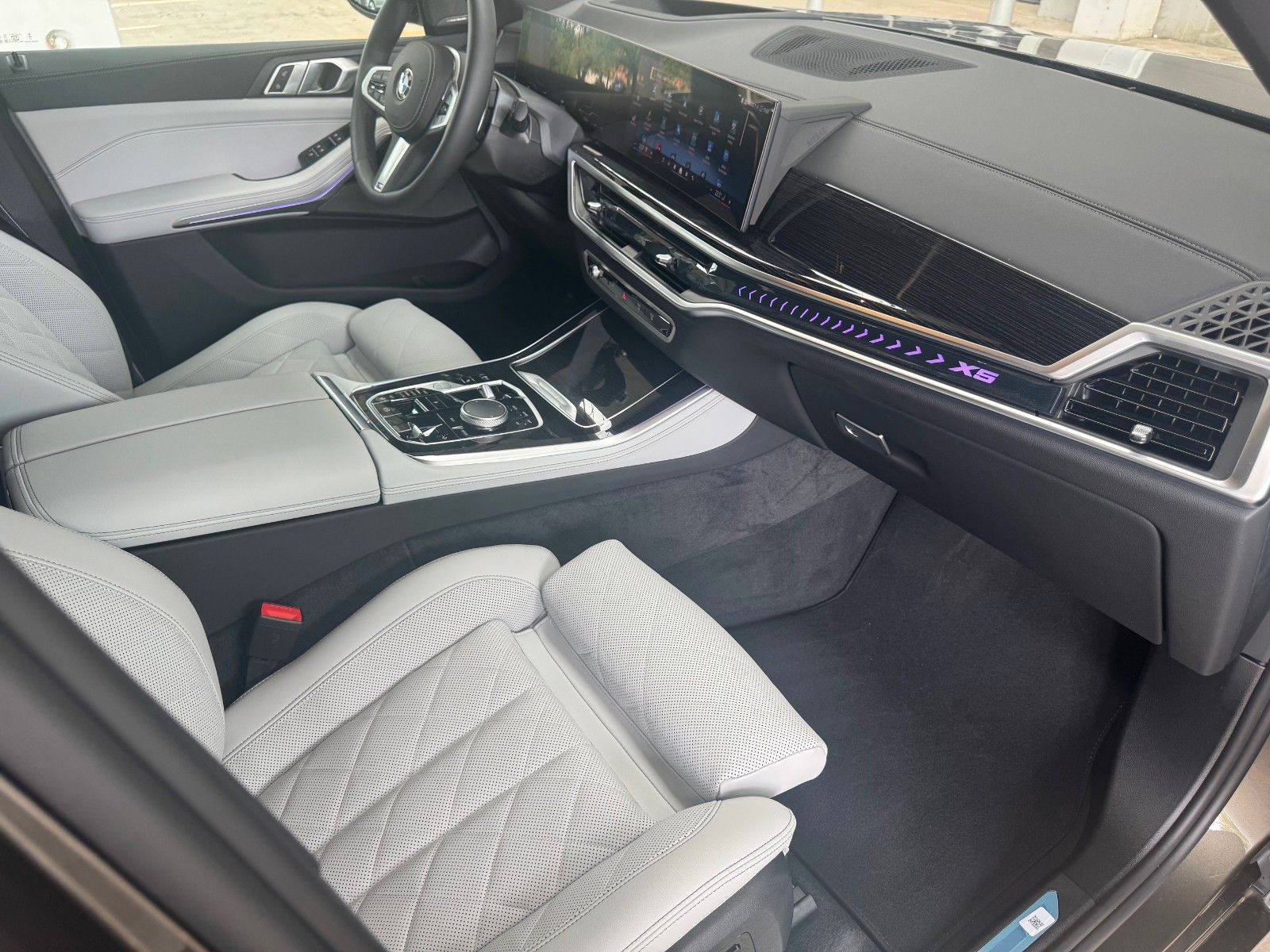 BMW X5 30d M SPORT.LUFTFEDER.SKY.SOFTCLOSE.AHK.360°