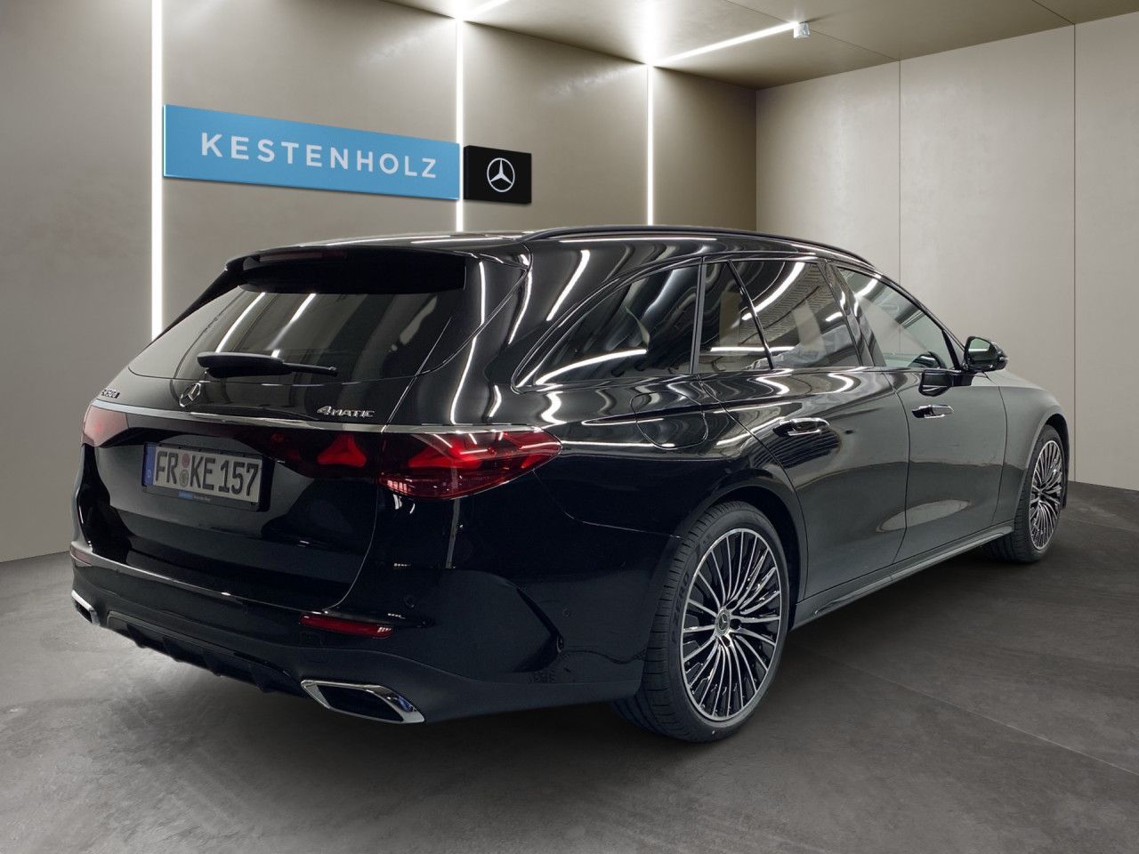 Mercedes-Benz E 450 d T 4Matic AMG+HUD+AHK+PANO+BURMEST+360°
