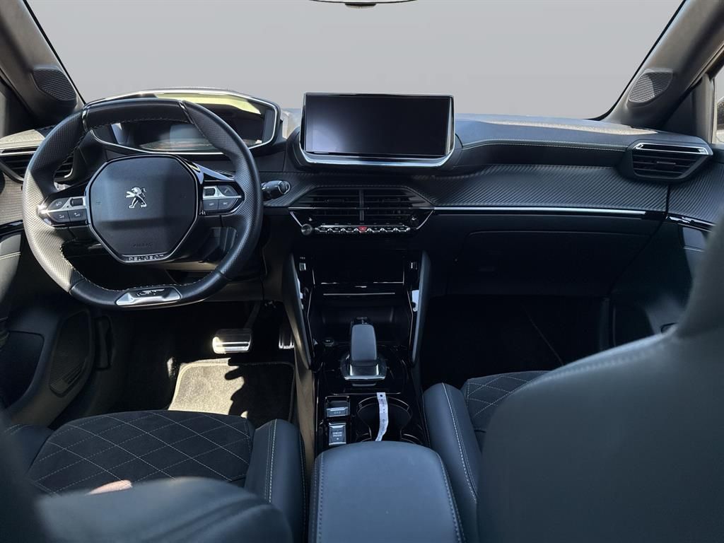 Peugeot e-208 136 GT Pack - Samsaru's Car Outlet