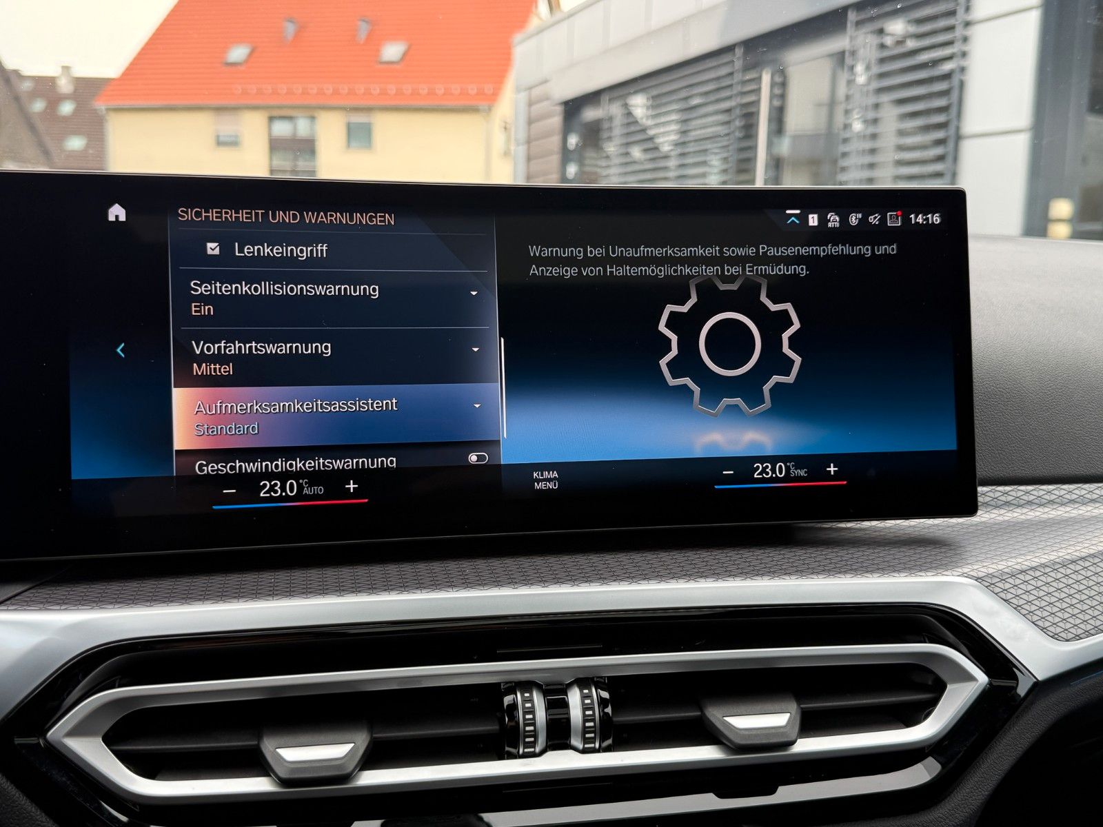 BMW 320d xD M Sport pro HuD AHK Pano hifi StHzg