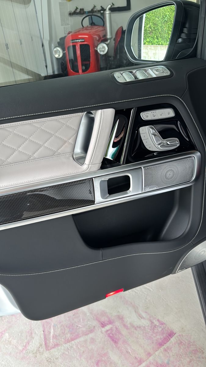 Mercedes-Benz G 63 AMG - Samsaru's Car Outlet
