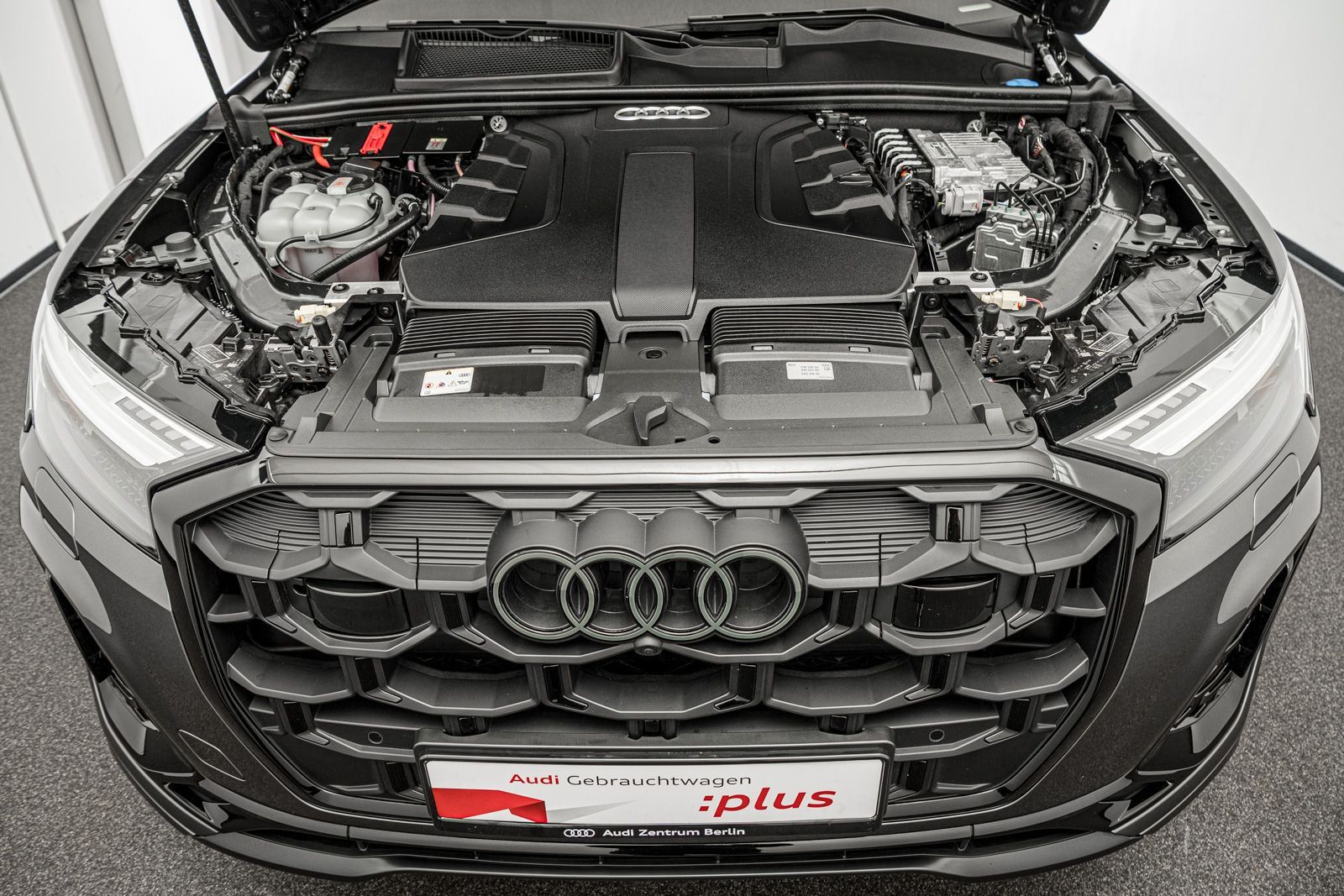 Audi Q7 S line 50 TDI qu. tiptr. 7.SITZER AHK STDHZG