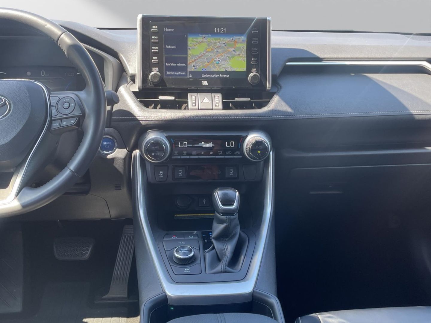 Toyota RAV 4 2.5 Hybrid 4x4 Black Edition - Samsaru's Car Outlet