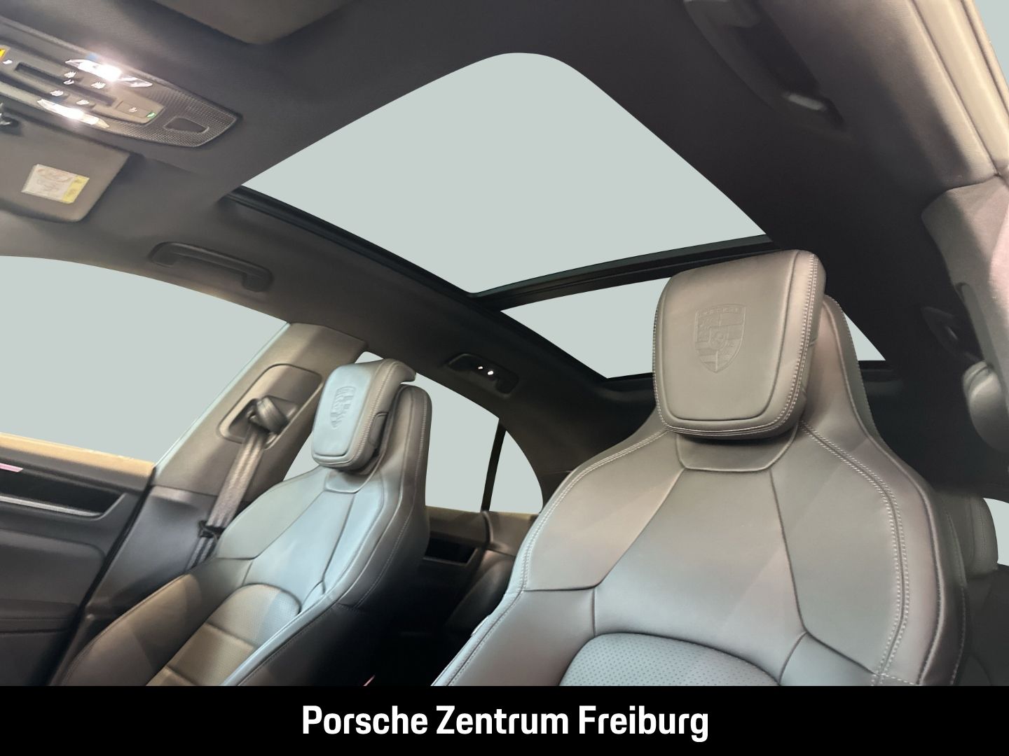 Porsche Macan 4 BOSE Luftfederung Panorama Surround-View