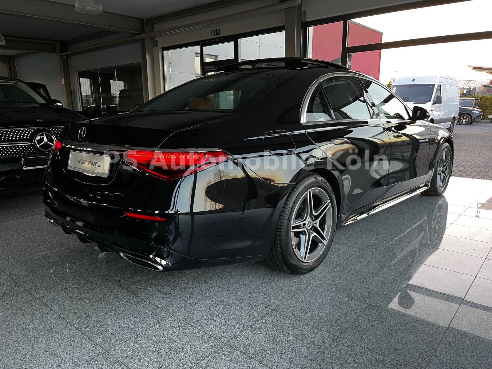 Mercedes-Benz S400d 4M AMG Line - Samsaru's Car Outlet