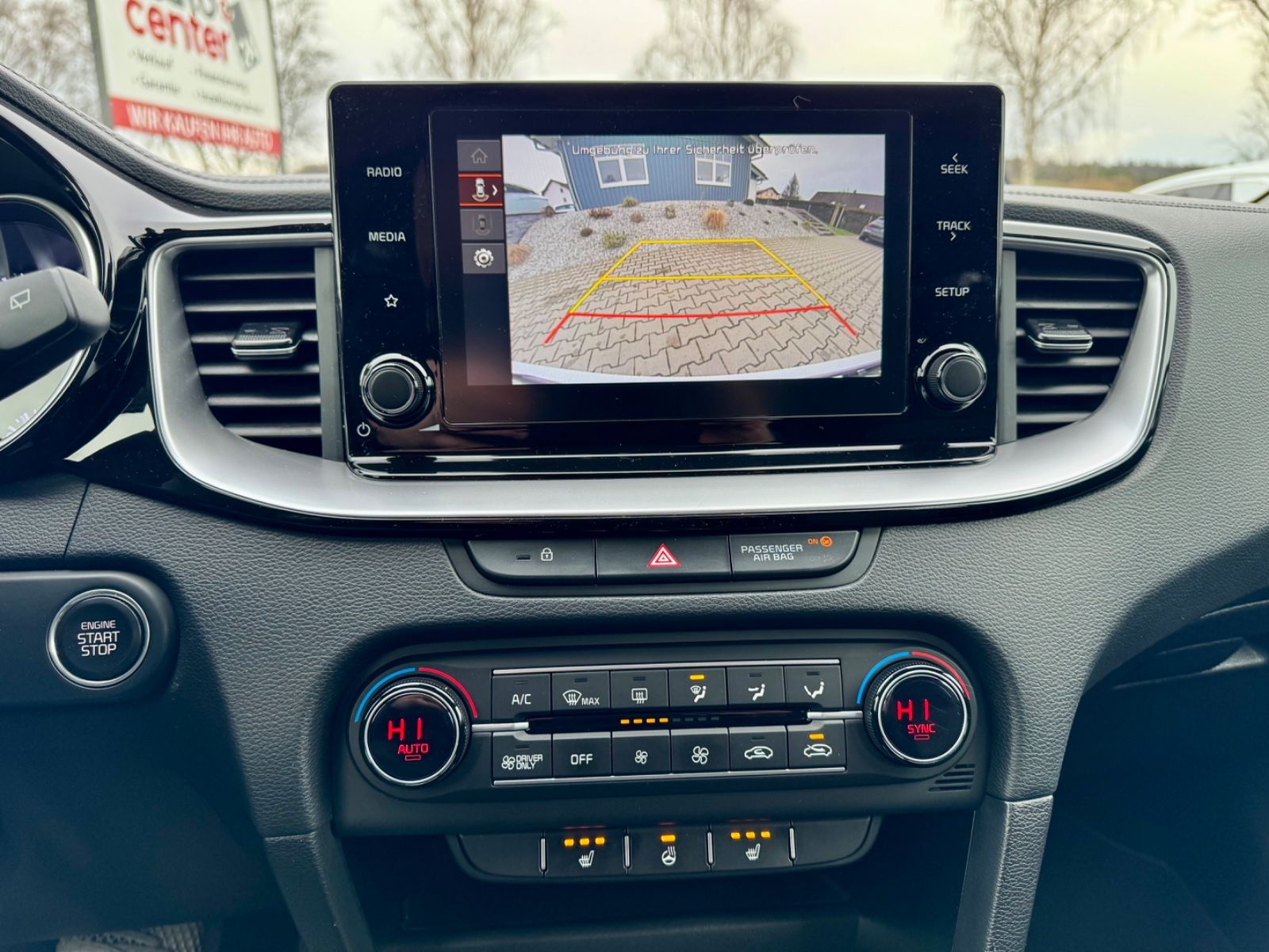 Kia cee'd - Samsaru's Car Outlet