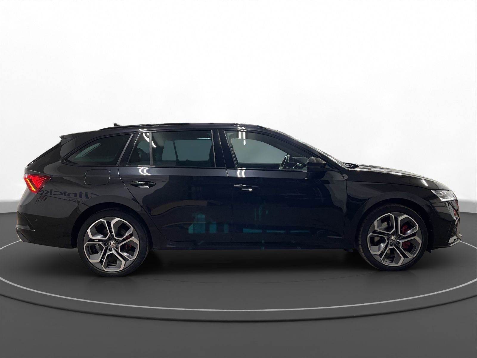 Skoda Octavia Combi RS 1.4 iV AHK Pano LM 19" LED Navi