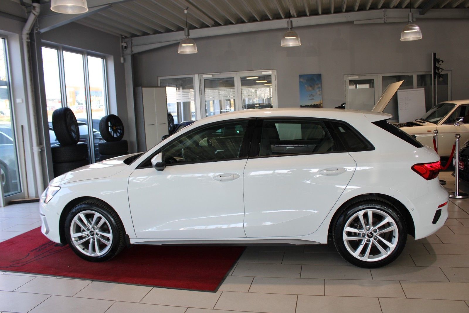 Audi A3 Sportback 35 TFSI Sport - Samsaru's Car Outlet