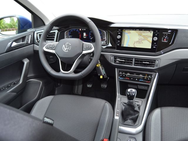 Volkswagen Taigo 1.0 TSI Life - Samsaru's Car Outlet