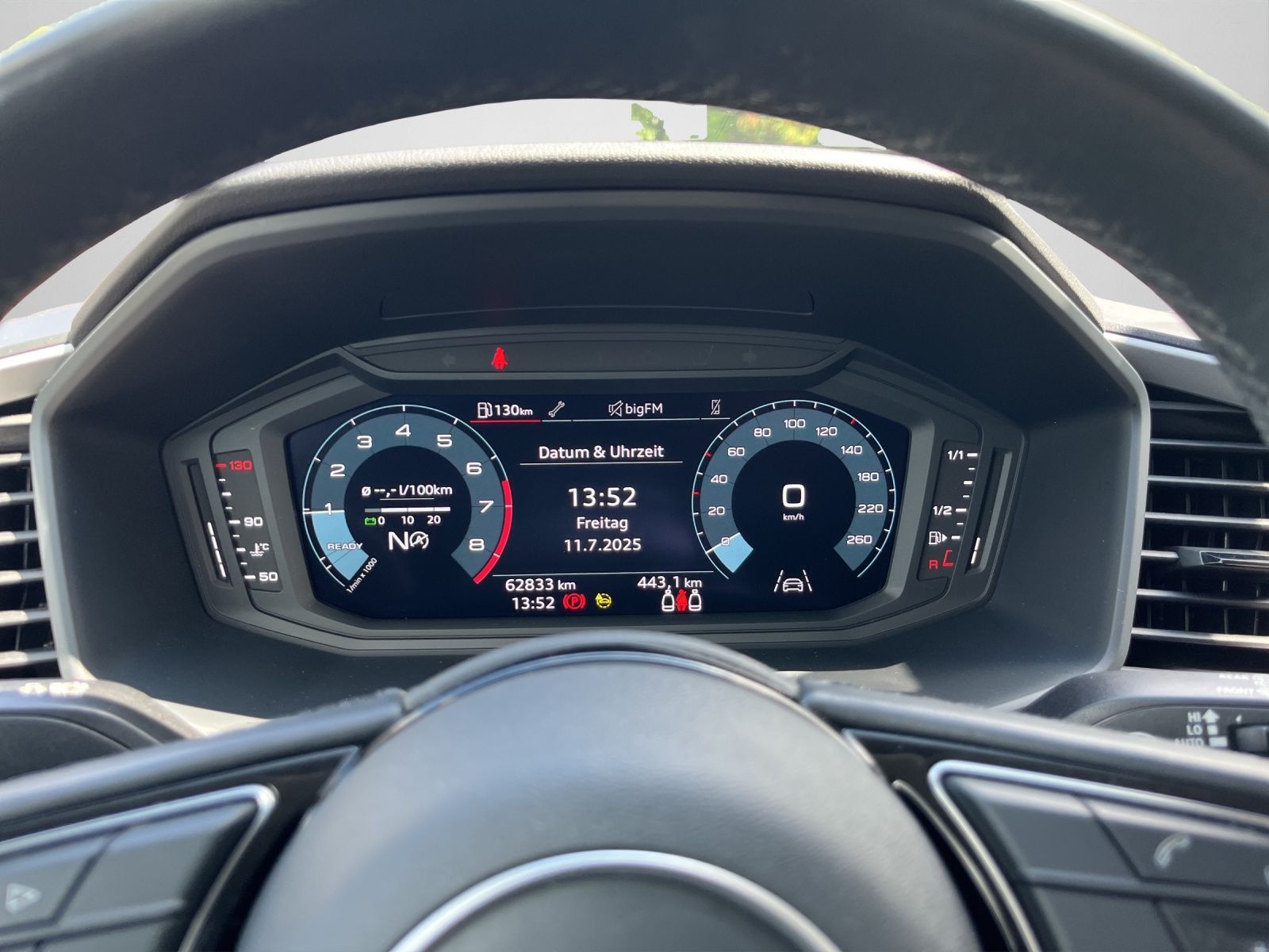 Audi A1 Sportback 1.5 TFSI S-TRONIC - Samsaru's Car Outlet