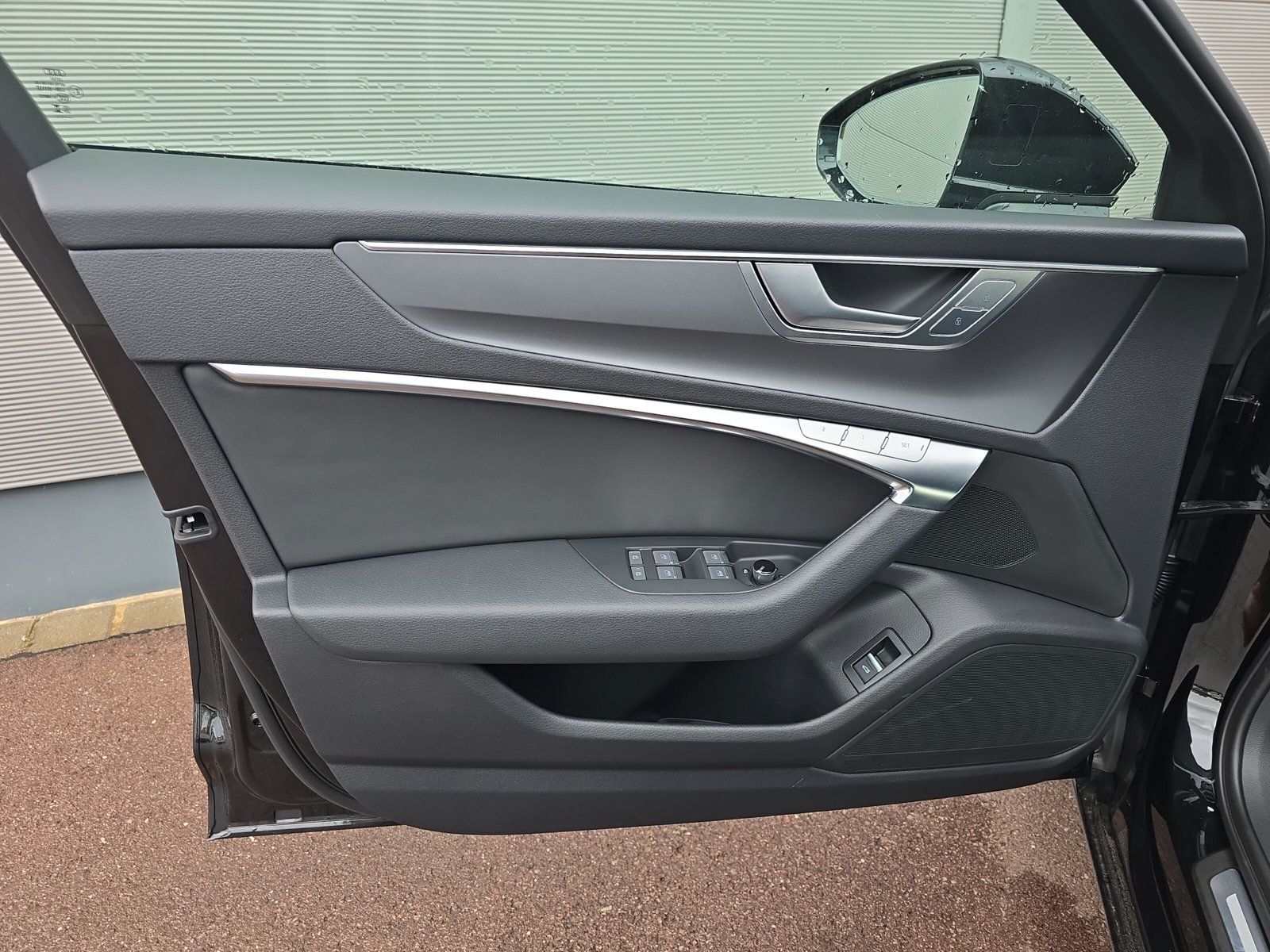 Audi A6 Avant 40 TDI qu - Samsaru's Car Outlet
