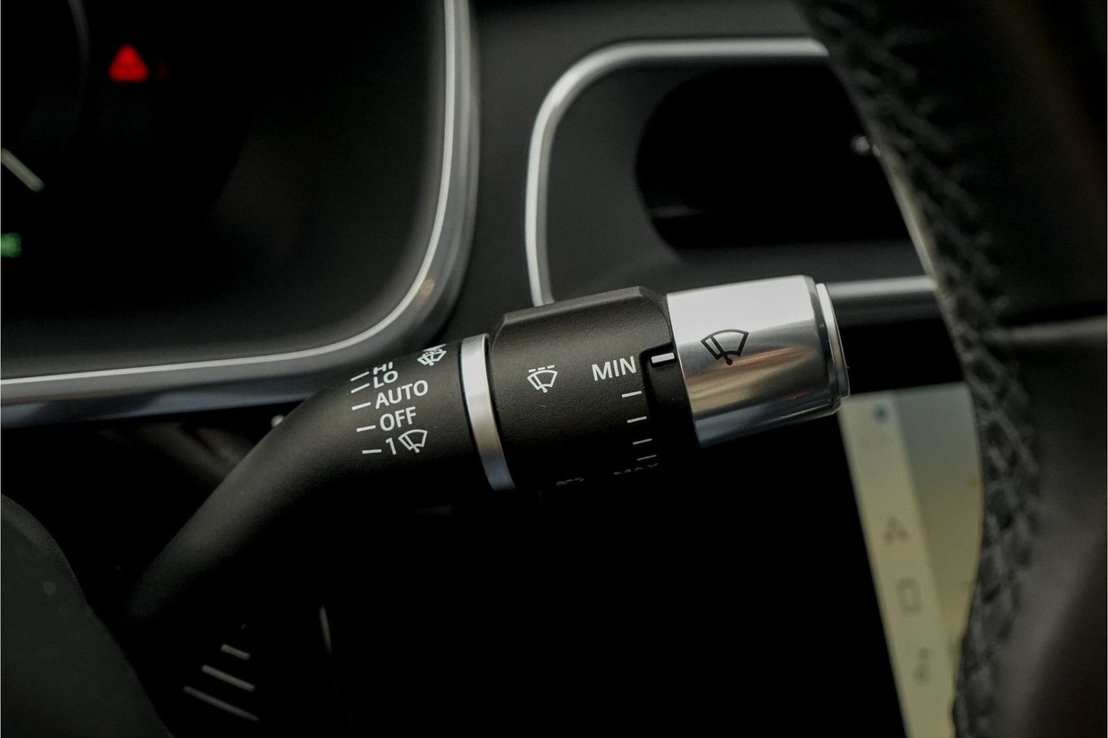 Jaguar I-Pace EV320 SE Business 90 kWh 3 Fase Laden Pan