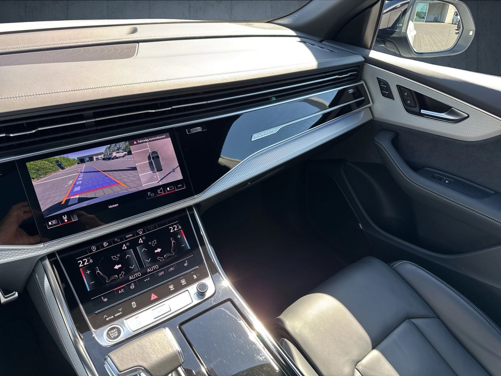 Audi Q8 S line 50 TDI AHK/StHz/HuD/22''/HDMatrix/4Len