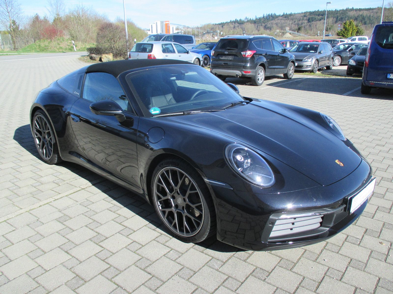 Porsche 992/911 Targa 4 - Samsaru's Car Outlet