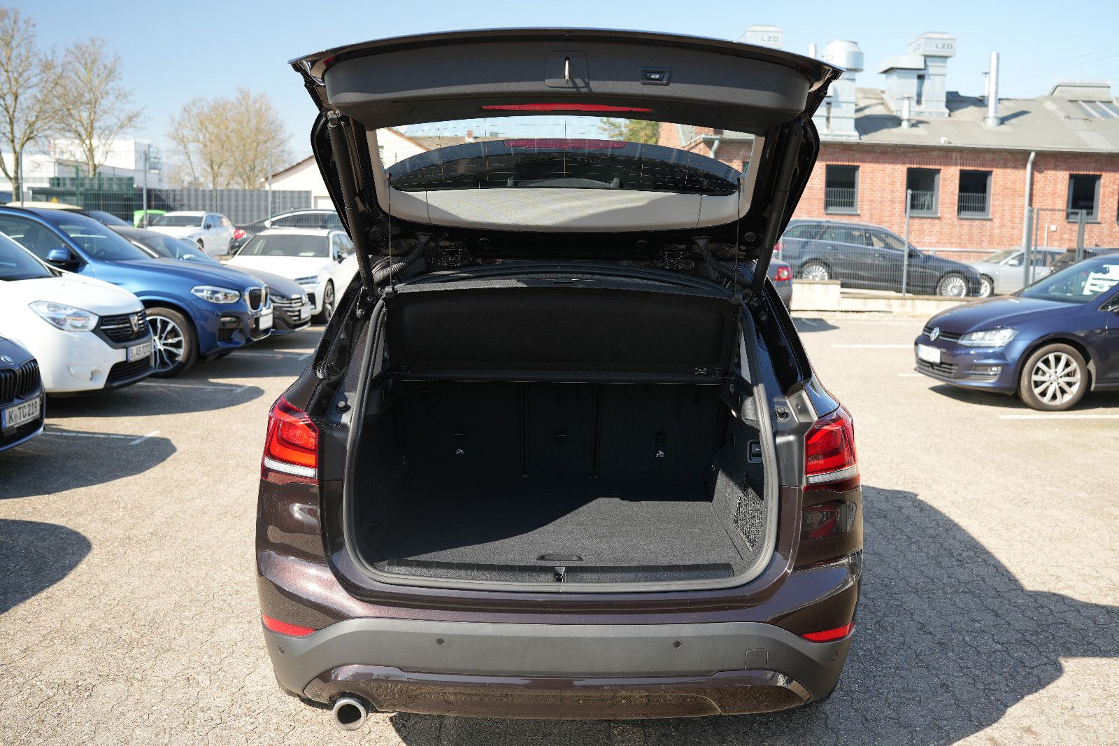 BMW X1 25e xDrive Advantage - Samsaru's Car Outlet