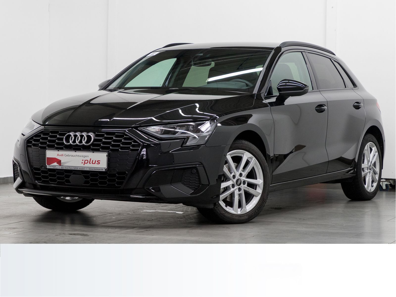 Audi A3 Sportback 30 TDI ADVANCED - Samsaru's Car Outlet