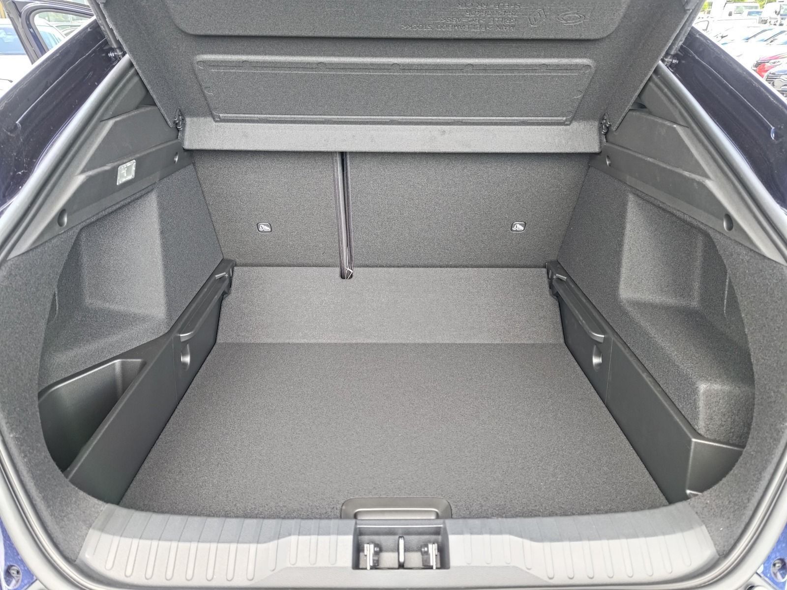 Renault Arkana Techno Mild Hybrid - Samsaru's Car Outlet