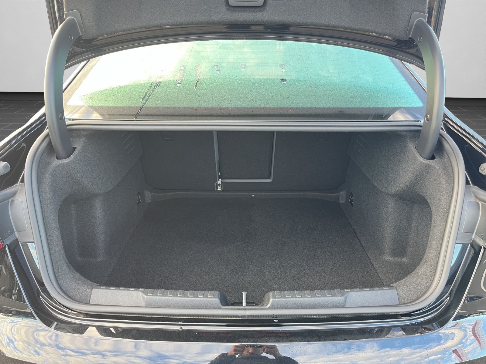 Audi A3 Limousine 35 TFSI S tronic KAM SHZ MMI LM PDC