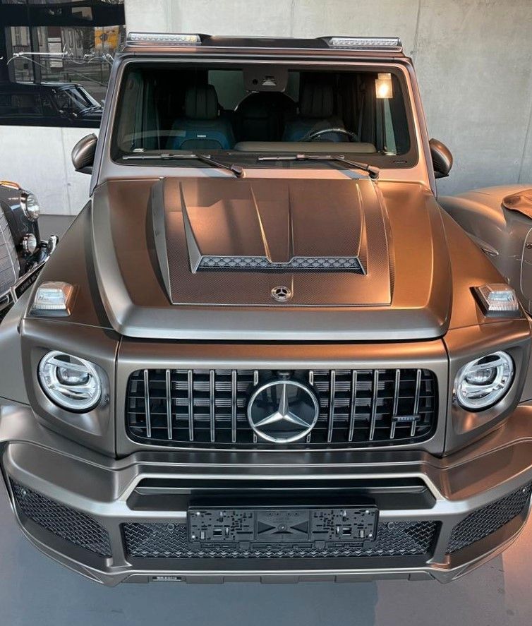 Mercedes-Benz G 800 BRABUS - Samsaru's Car Outlet