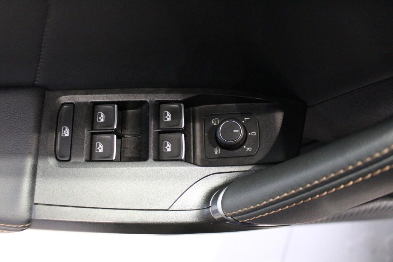 Cupra Formentor VZ 2.0TSI DSG 4Drive LED/NAVI/PDC/AHK