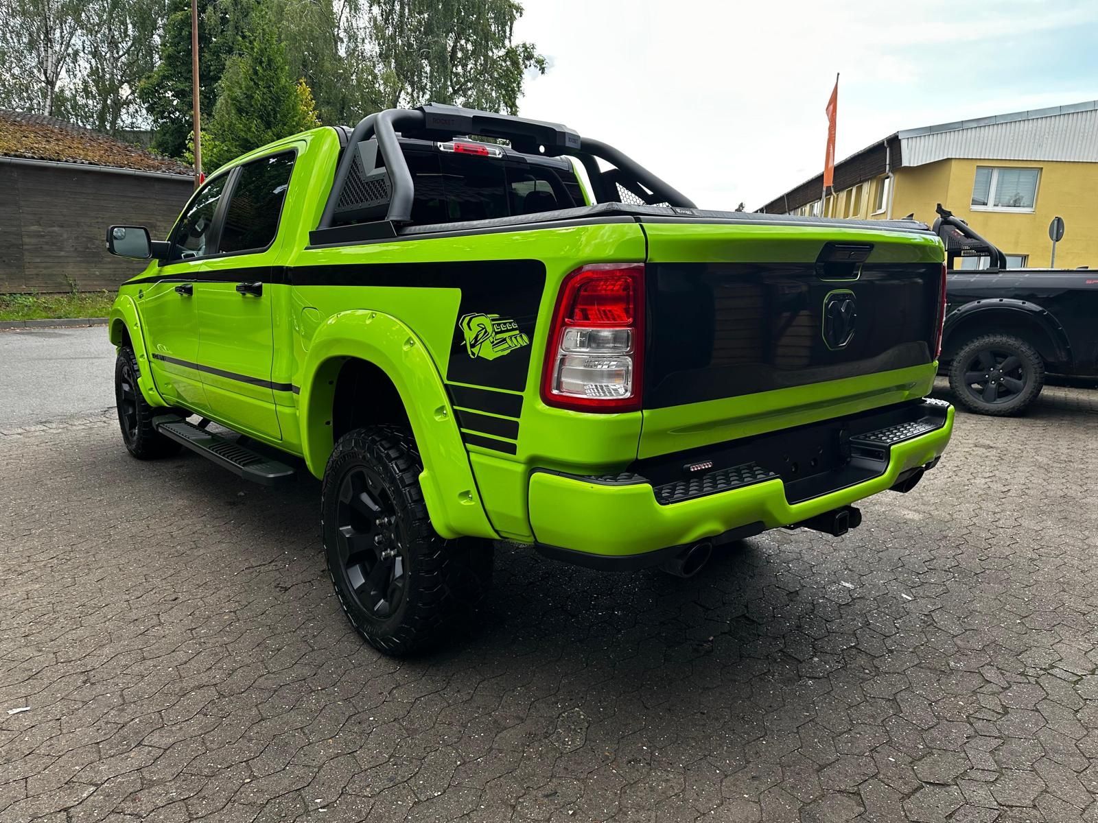 Dodge LIMITED*V8*4X4*AHK*LED*BÜGEL*OFFROAD*GARANTIE*