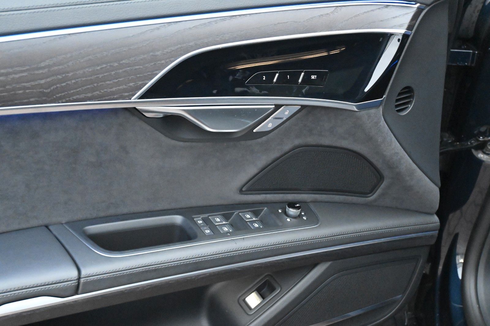 Audi A8 50 TDI quattro - Samsaru's Car Outlet