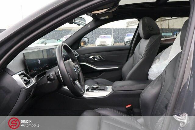 BMW 320 d xDrive Touring M Sport - Samsaru's Car Outlet