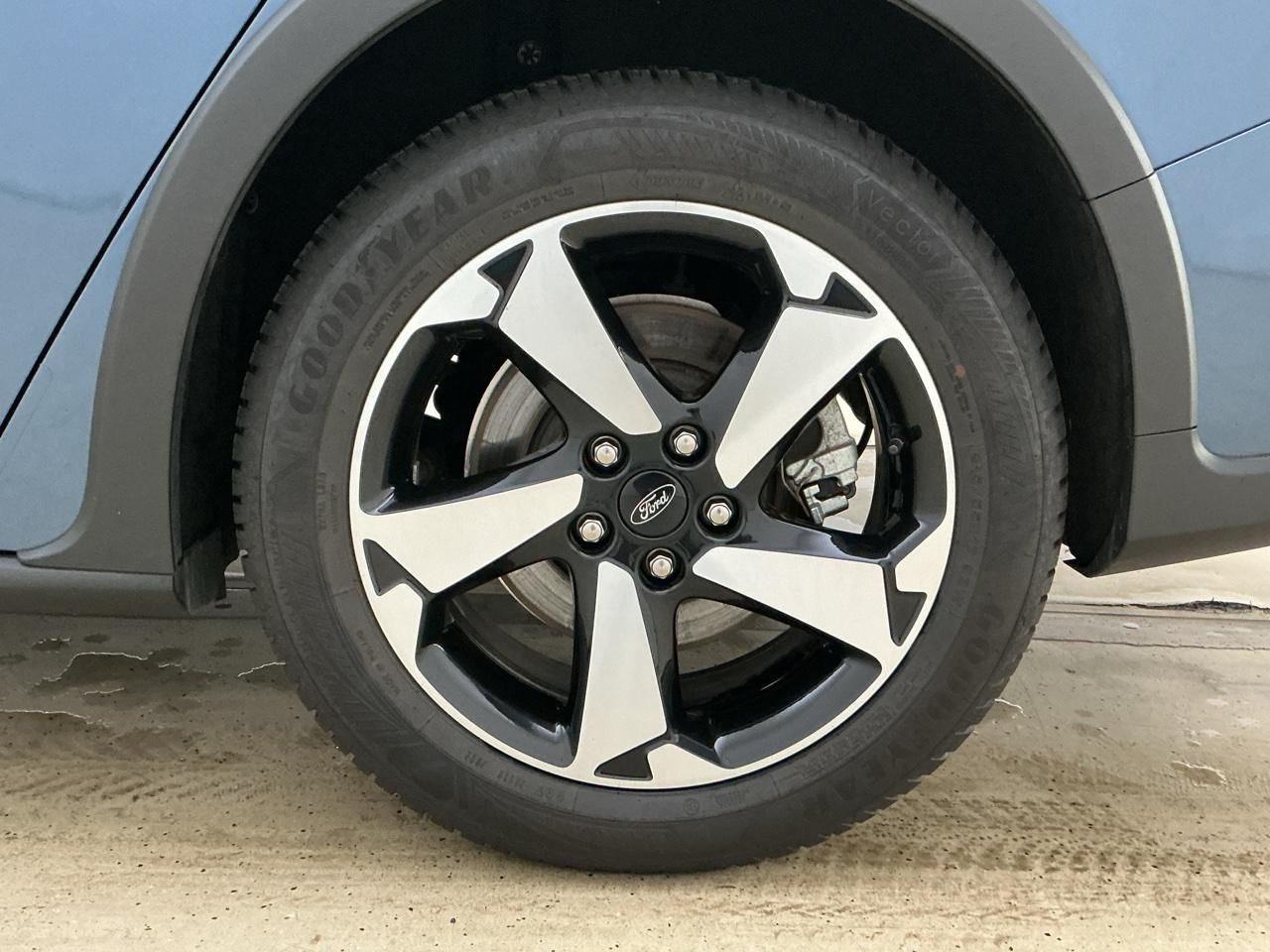 Ford Focus Turnier 1.5 EcoBlue Aut Active X SHZ+GJR