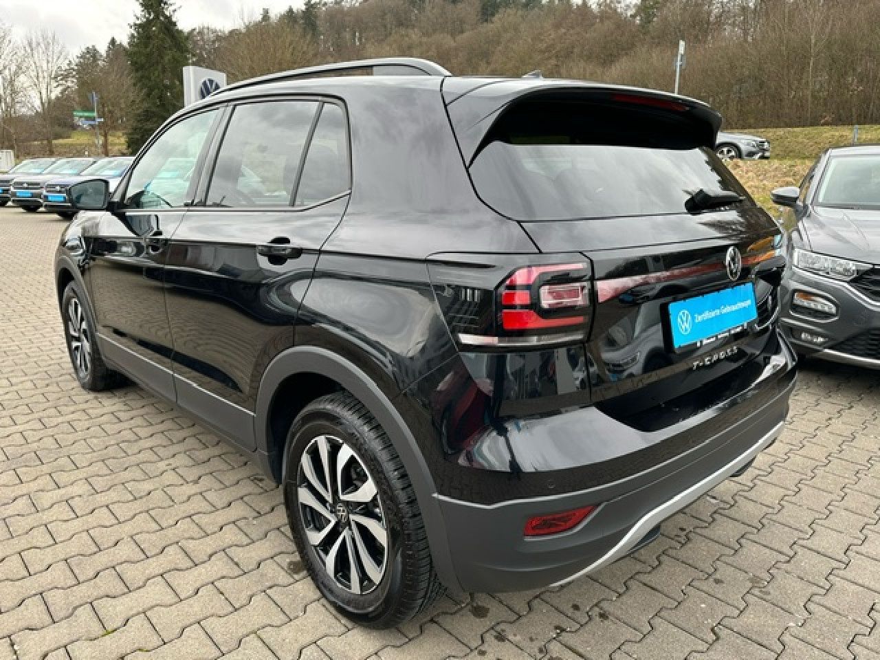 Volkswagen T-Cross Active 1.5 TSI DSG - Samsaru's Car Outlet
